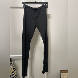 Girls black leggings